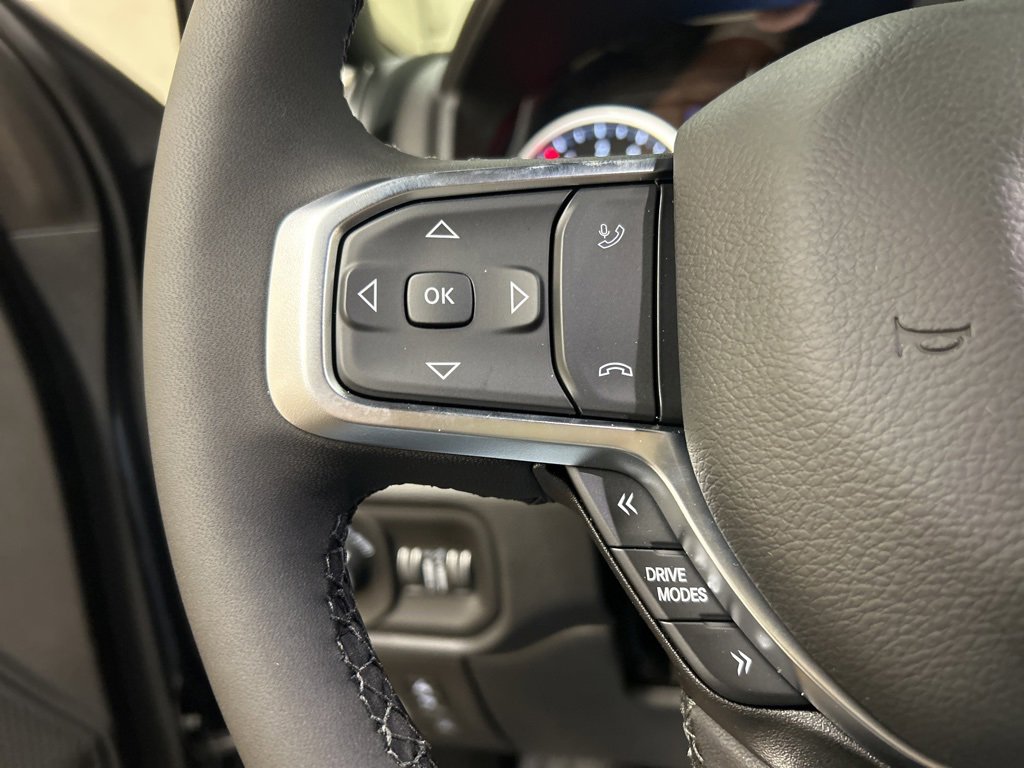 New 2026 RAM 1500 4x4 Crew Cab image 21