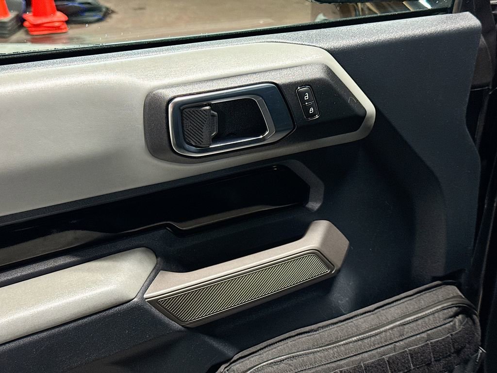 Used 2022 Ford Bronco Badlands image 31