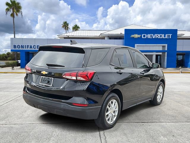 Used 2024 Chevrolet Equinox LS FWD image 4