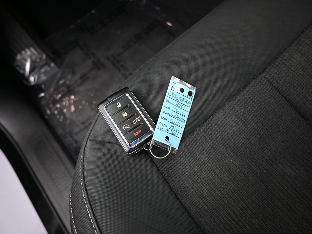 Used 2021 Jeep Grand Cherokee L Laredo w/ Luxury Tech Group I image 18