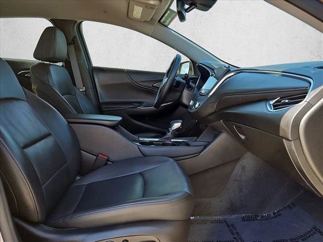 Used 2023 Chevrolet Malibu LT FWD image 20
