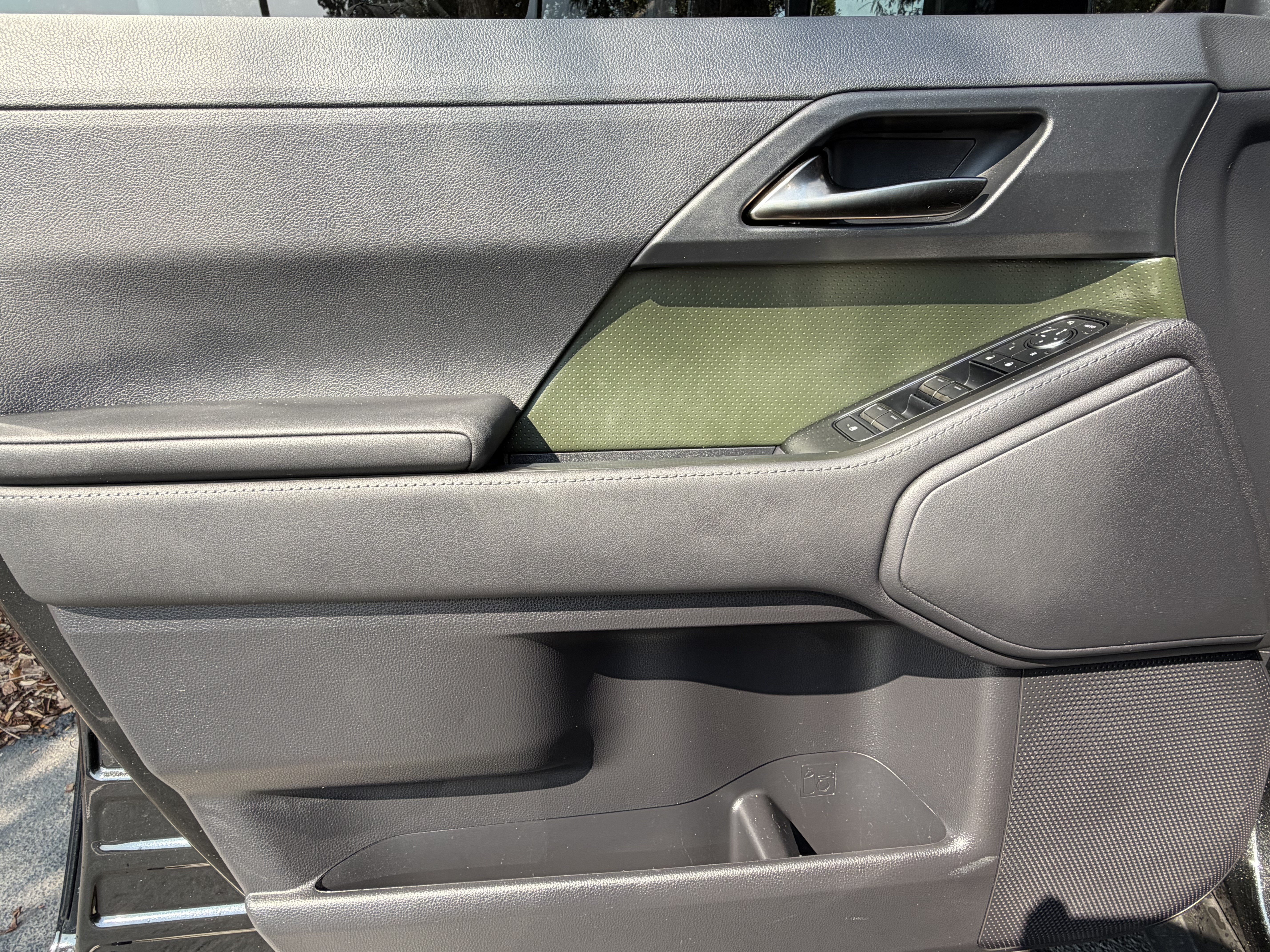Certified 2025 Lexus GX 550 AWD/4WD image 13