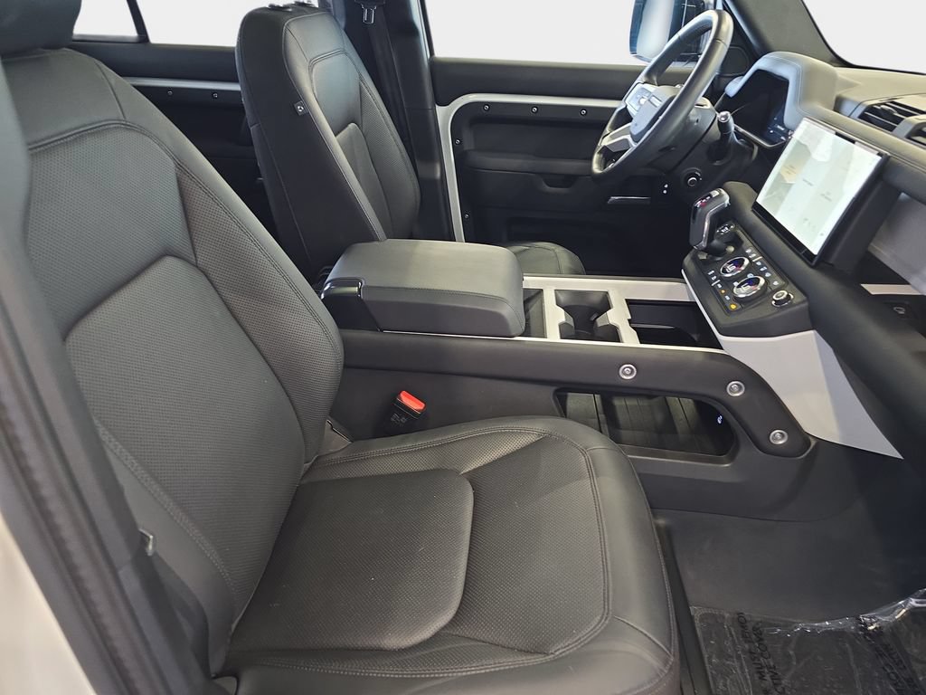 Certified 2025 Land Rover Defender 110 S AWD/4WD image 12