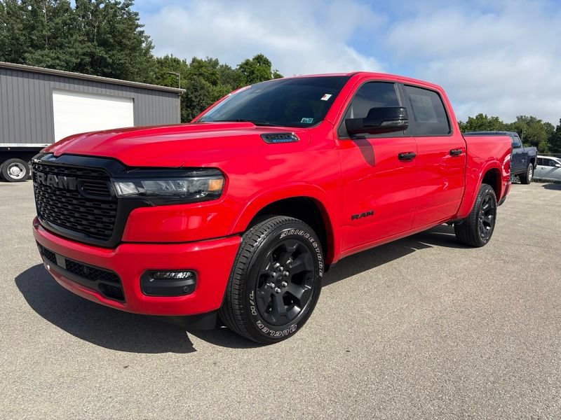Used 2025 RAM 1500 Big Horn AWD/4WD image 7