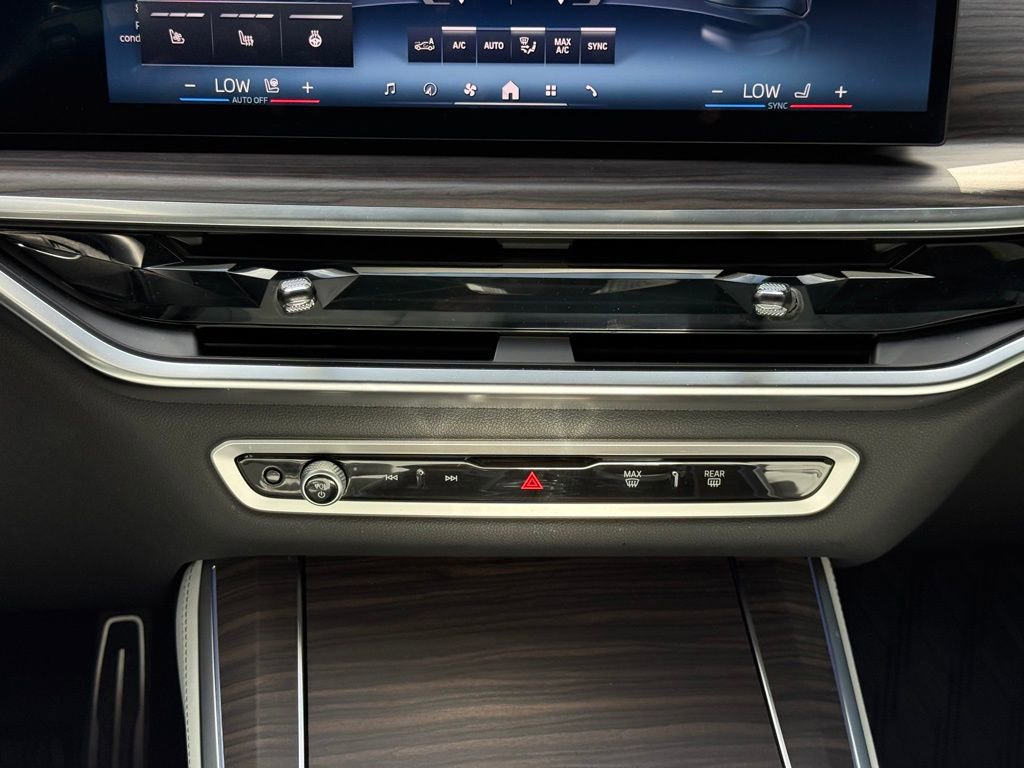 Used 2026 BMW X5 M60i image 15