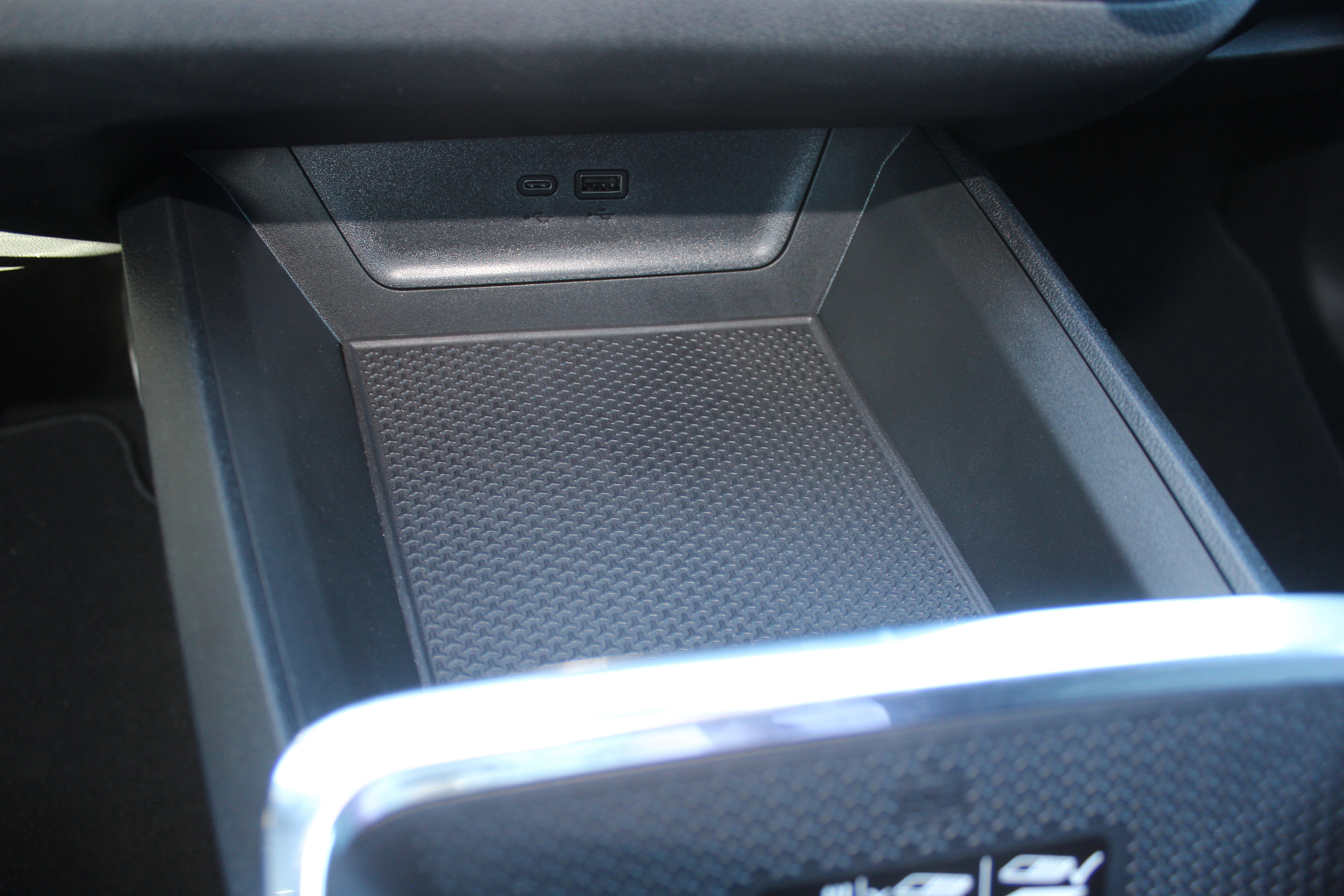 New 2026 Chevrolet Equinox LT w/ Convenience Package II image 38