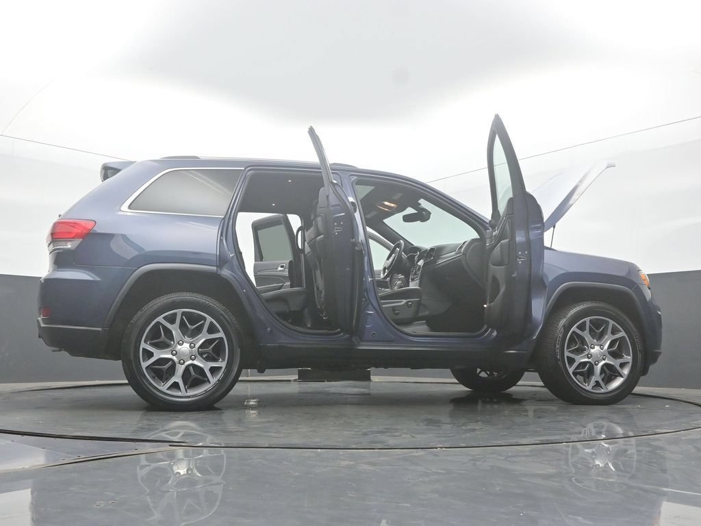 Used 2019 Jeep Grand Cherokee Limited w/ Trailer Tow Group IV AWD/4WD image 61