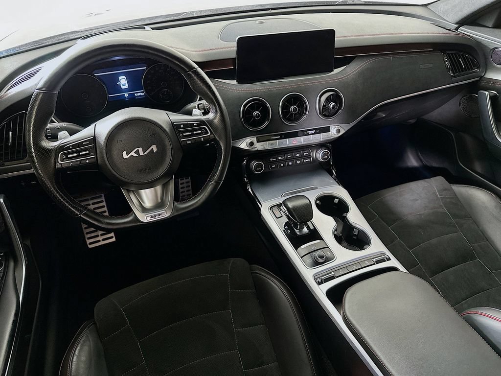Used 2023 Kia Stinger GT2 RWD image 31