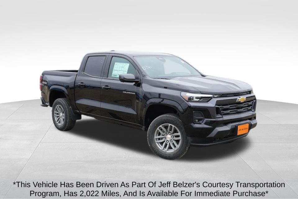 New 2025 Chevrolet Colorado LT w/ LT Convenience Package