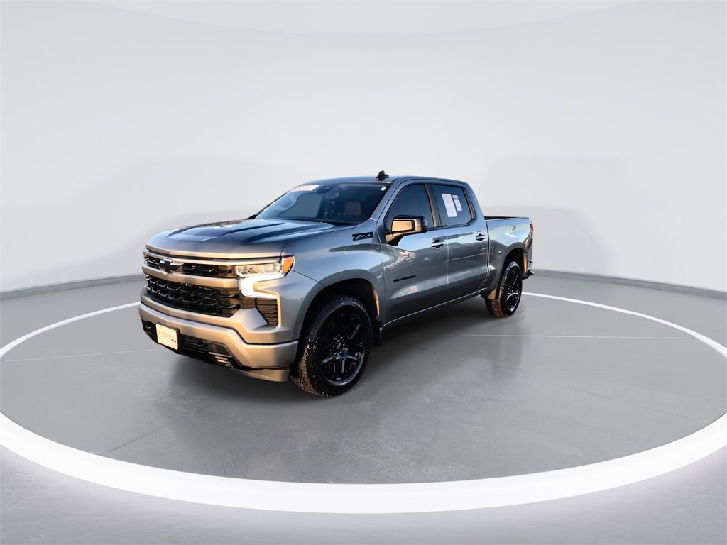 Used 2023 Chevrolet Silverado 1500 RST image 4