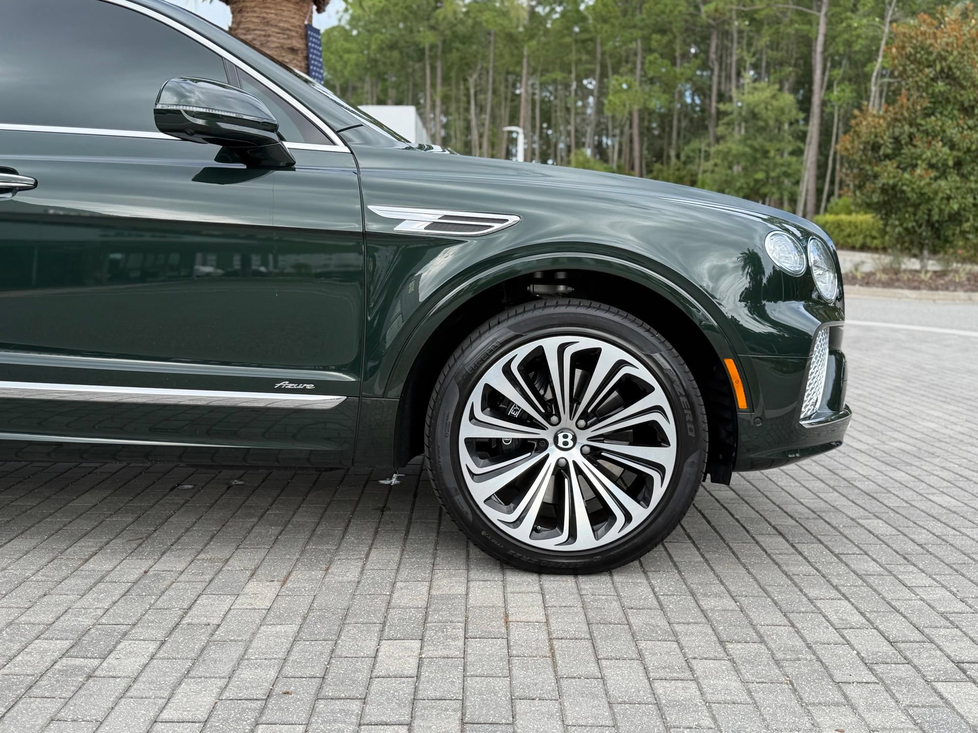 Certified 2024 Bentley Bentayga Extended Wheelbase AWD/4WD image 14