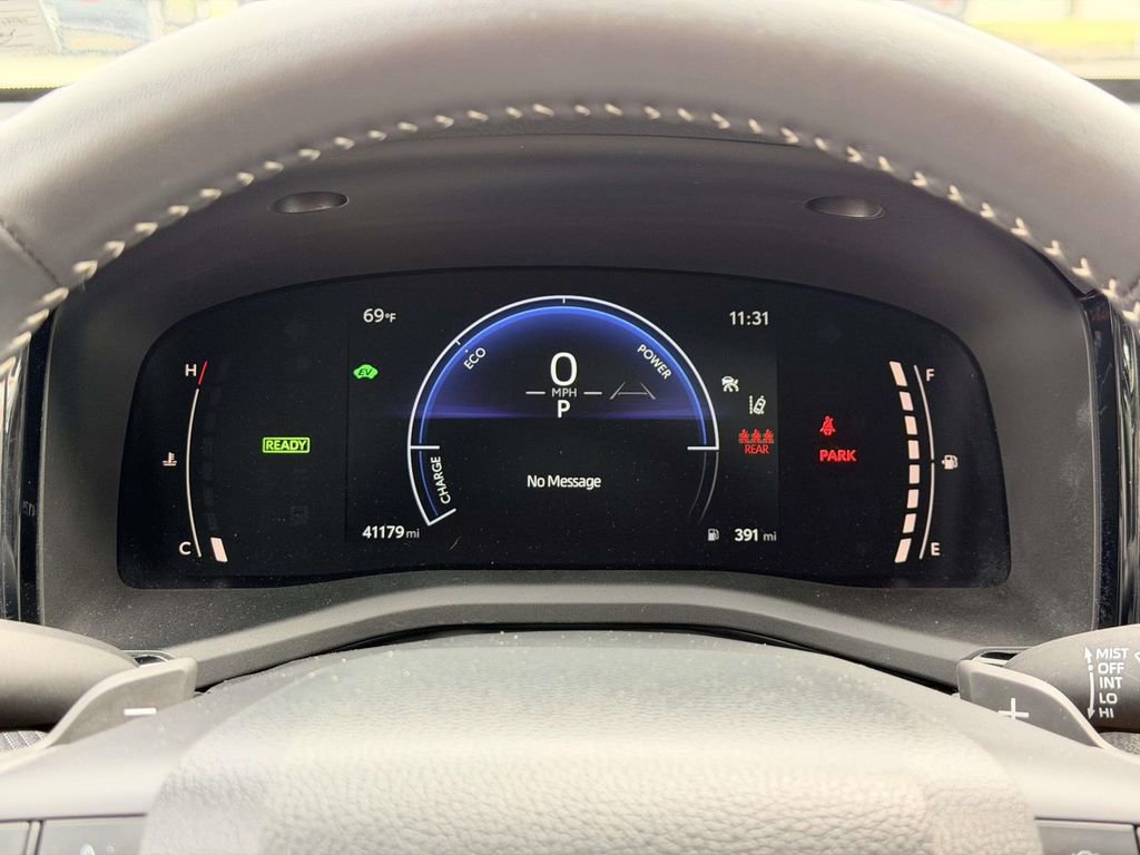 Certified 2025 Toyota Camry SE w/ Convenience Package FWD image 10