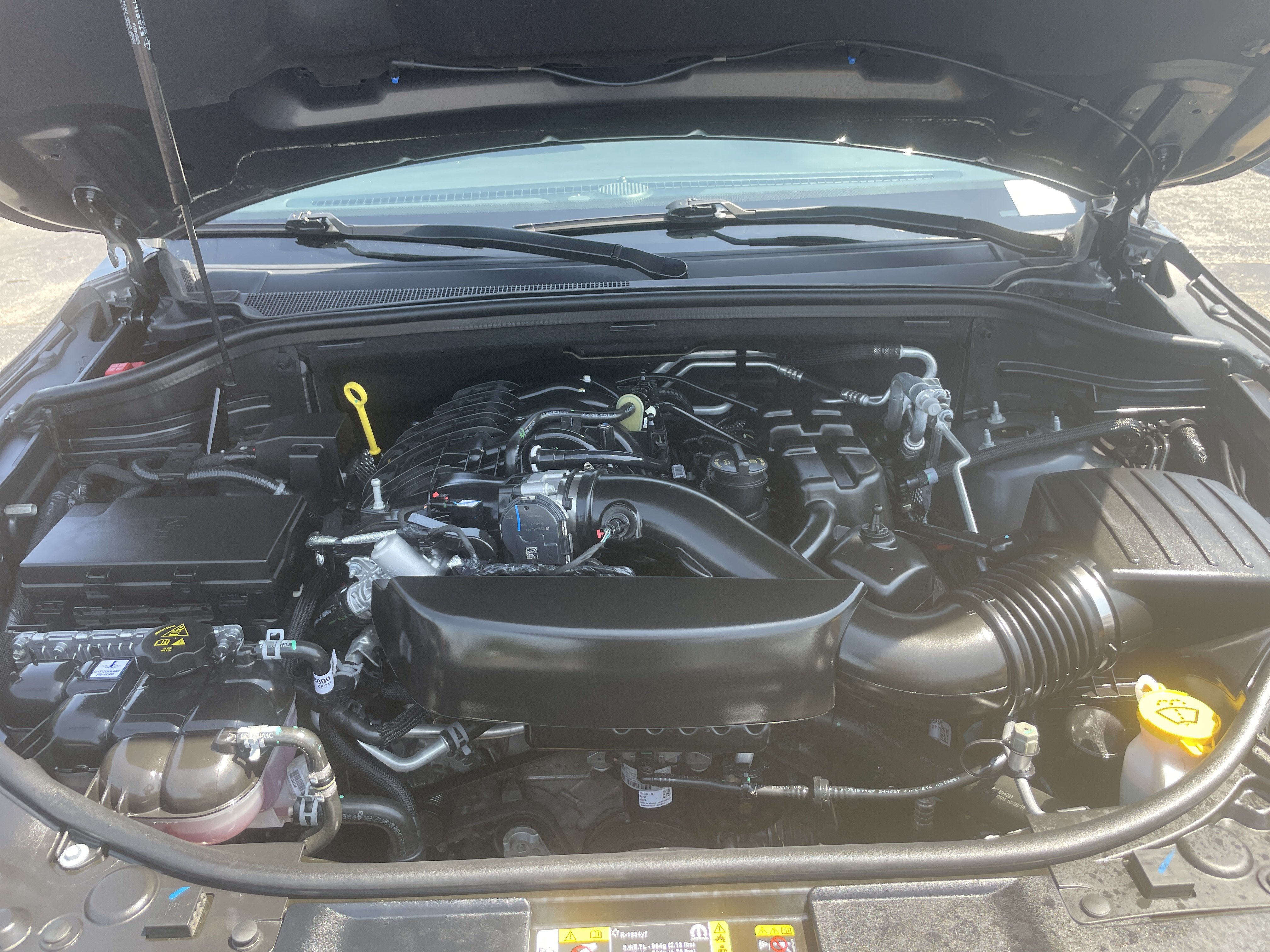 Certified 2025 Dodge Durango GT AWD/4WD image 34