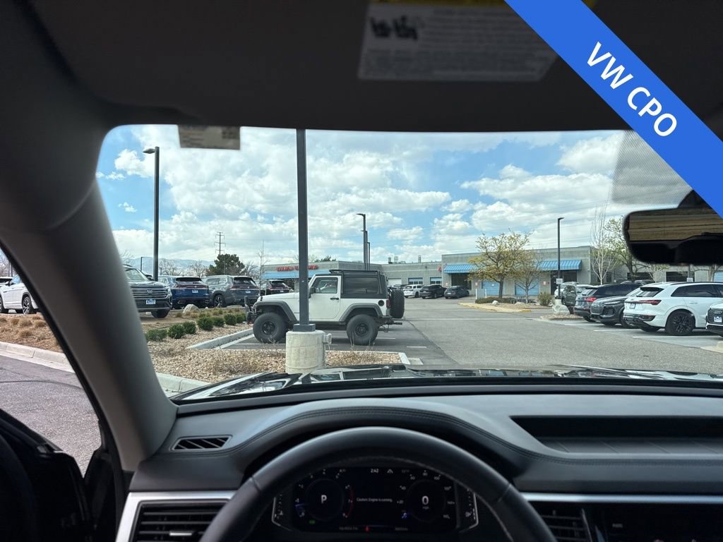 Certified 2023 Volkswagen Atlas SE w/ Panoramic Sunroof Package AWD/4WD image 13