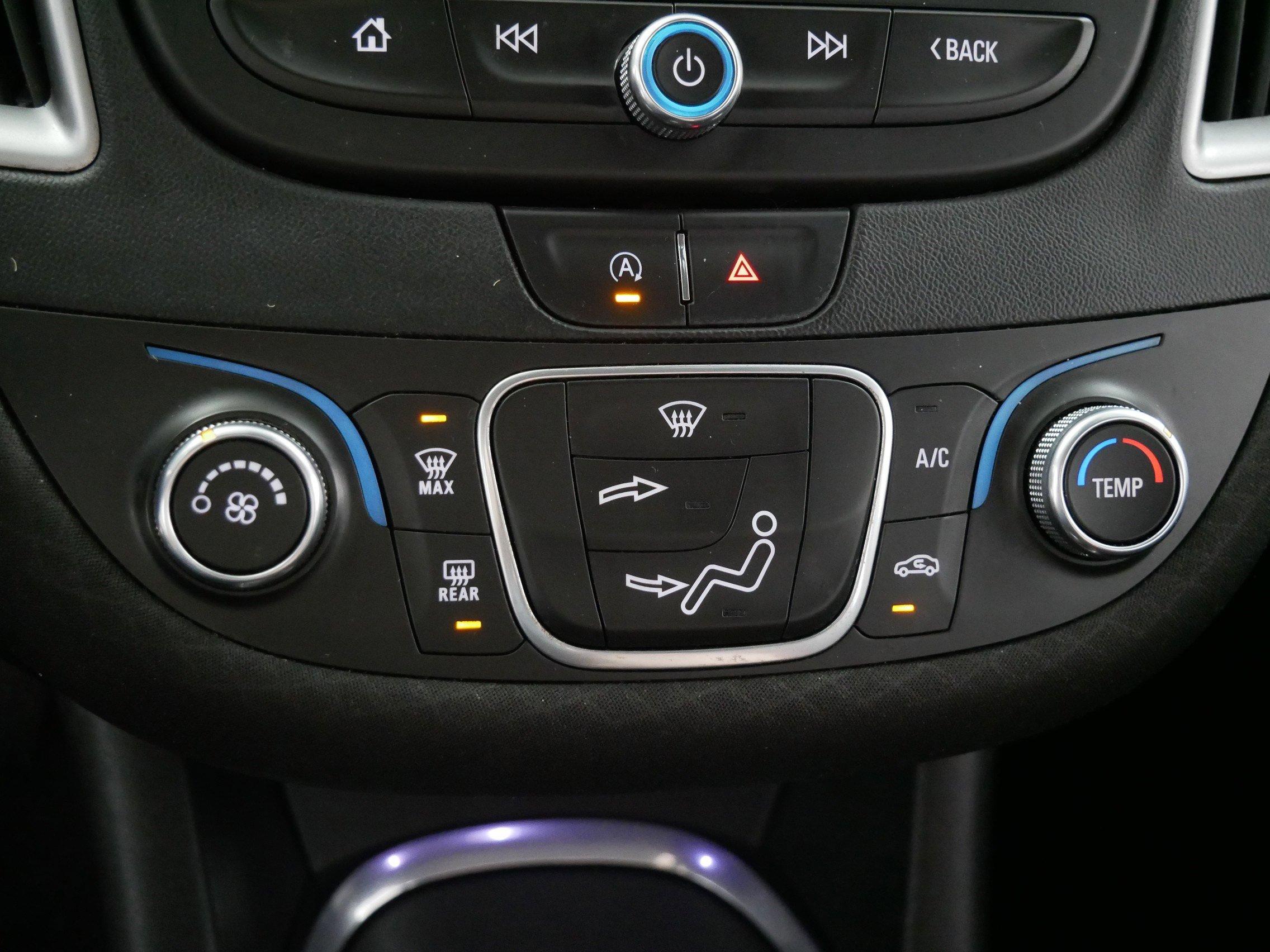 Used 2020 Chevrolet Malibu LS w/ Driver Confidence Package II image 23