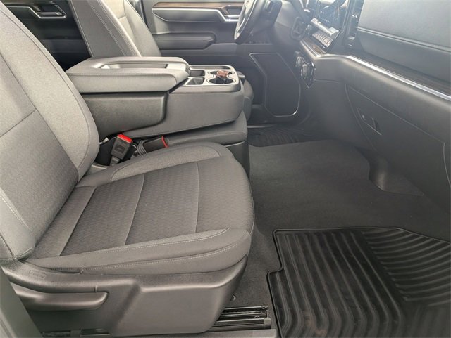 Used 2025 Chevrolet Silverado 1500 LT image 32