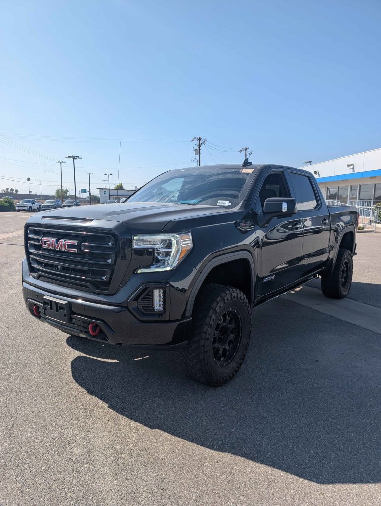 Used 2021 GMC Sierra 1500 AT4 w/ AT4 Value Package AWD/4WD image 1