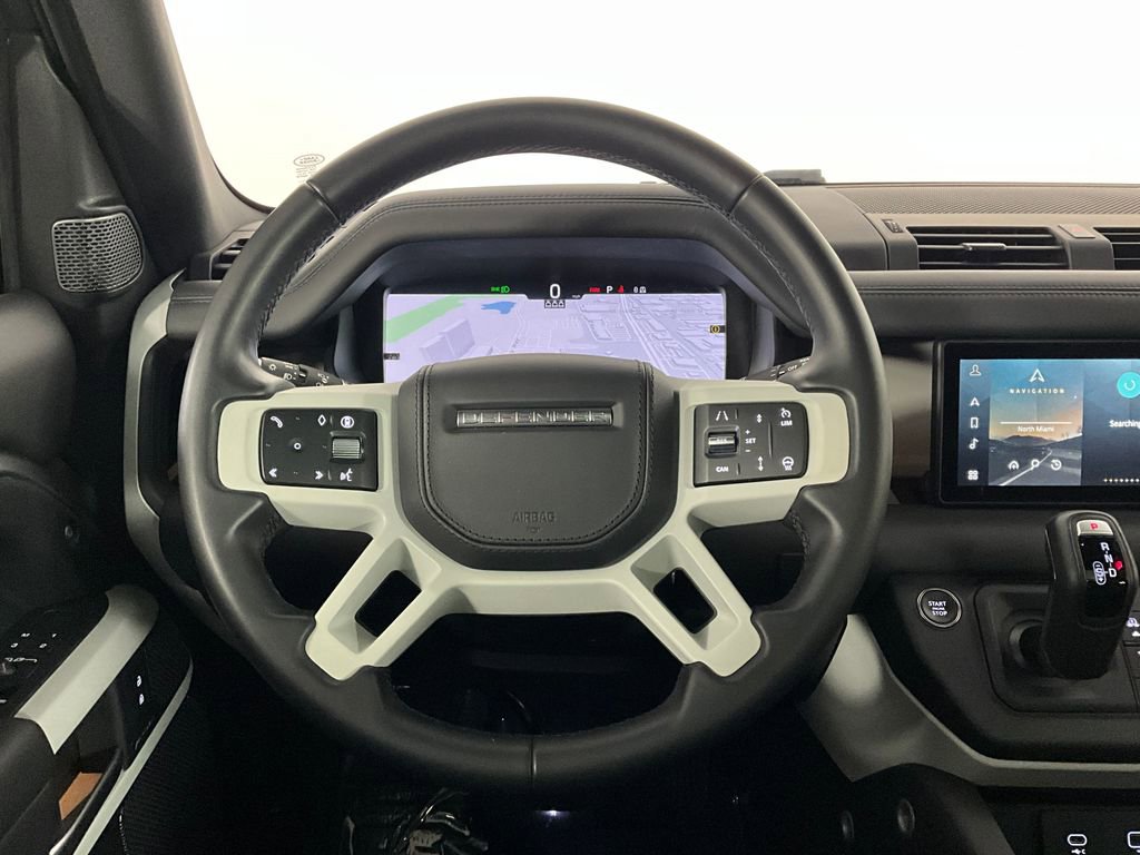 Certified 2024 Land Rover Defender 110 X-Dynamic SE AWD/4WD image 12