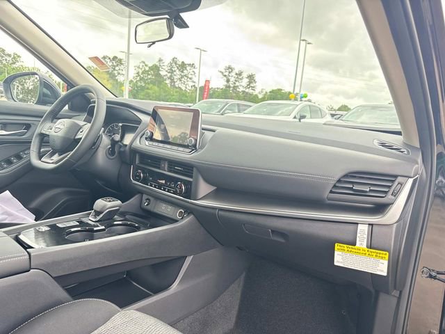 New 2026 Nissan Rogue SV FWD image 14