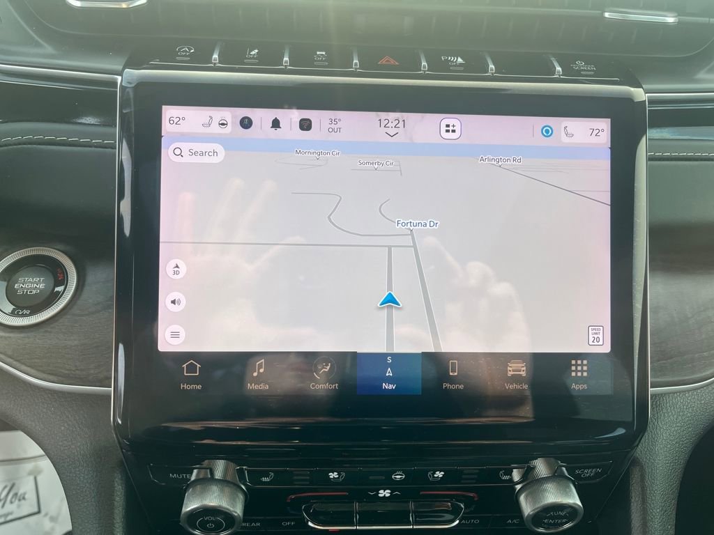 Used 2022 Jeep Grand Cherokee L Overland image 17