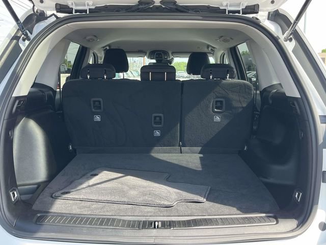 Used 2023 Jeep Grand Cherokee Laredo image 20