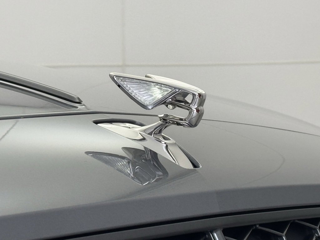New 2026 Bentley Flying Spur Plug-In Hybrid image 57