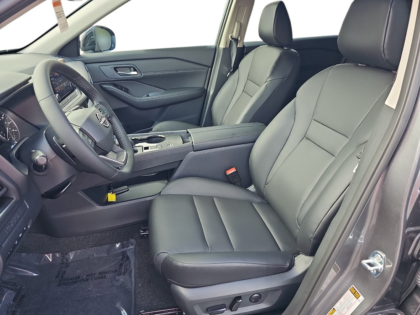 New 2027 Nissan Rogue Dark Armor FWD image 15