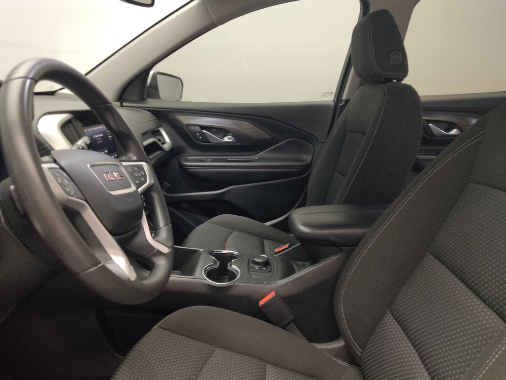Used 2023 GMC Terrain SLE w/ LPO, Floor Liner Package image 17