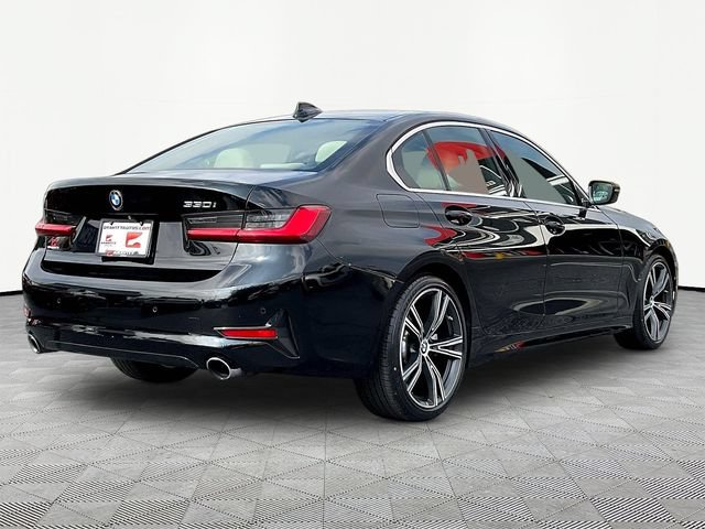 Used 2021 BMW 330i Sedan w/ Driving Assistance Package RWD image 7