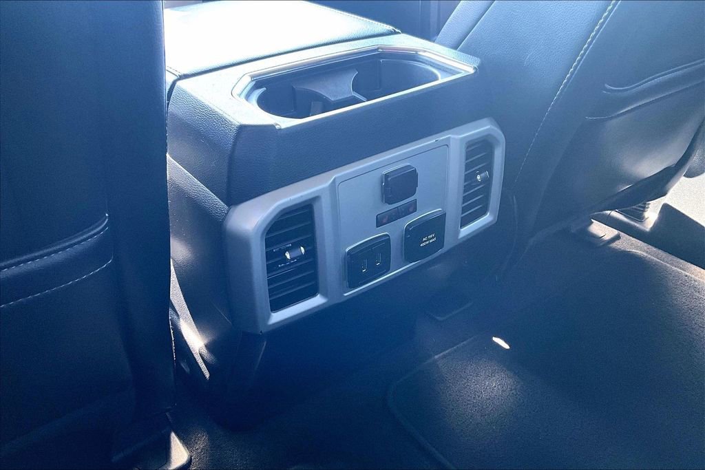 Used 2019 Ford F150 Lariat w/ Equipment Group 502A Luxury AWD/4WD image 35