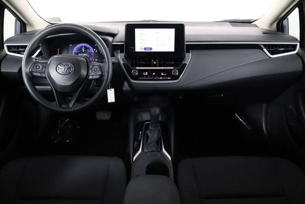 Used 2026 Toyota Corolla LE FWD image 13