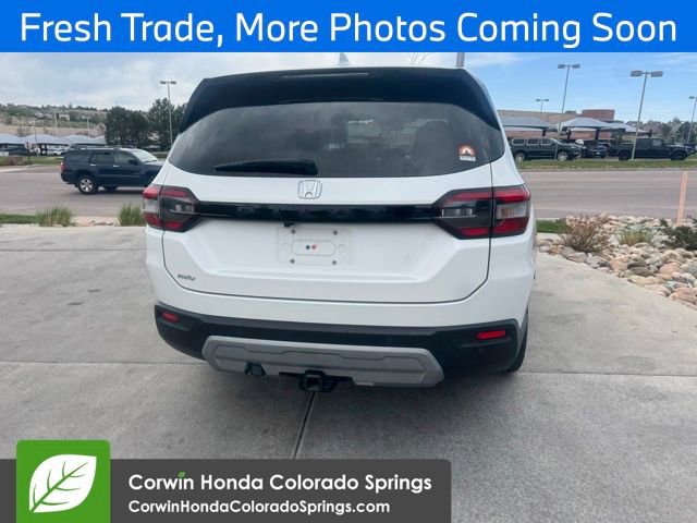 Used 2025 Honda Pilot EX-L image 4