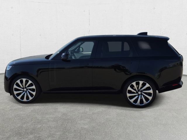 Used 2025 Land Rover Range Rover SE AWD/4WD image 8