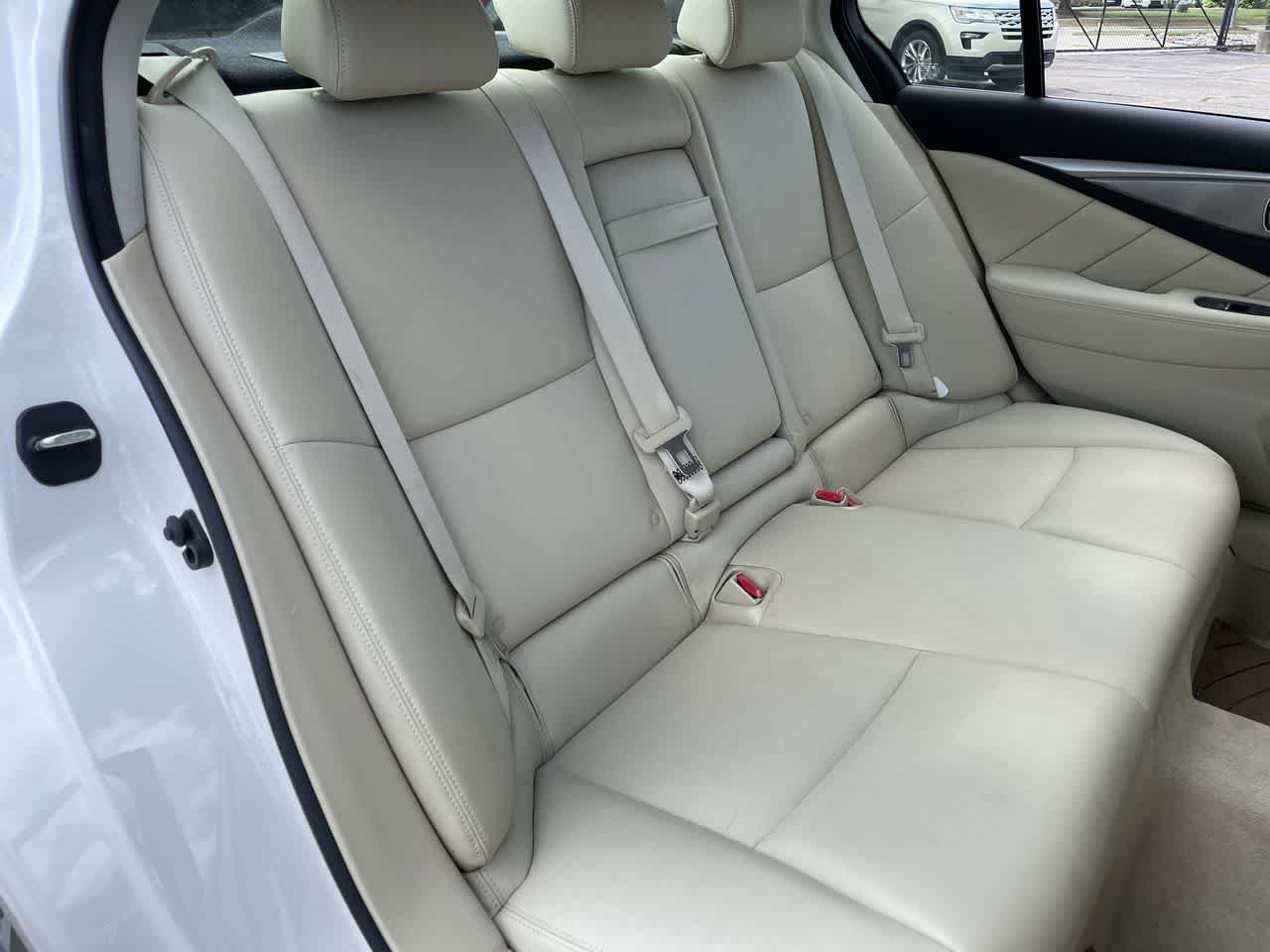 Used 2015 INFINITI Q50 Premium w/ Navigation Package AWD/4WD image 15