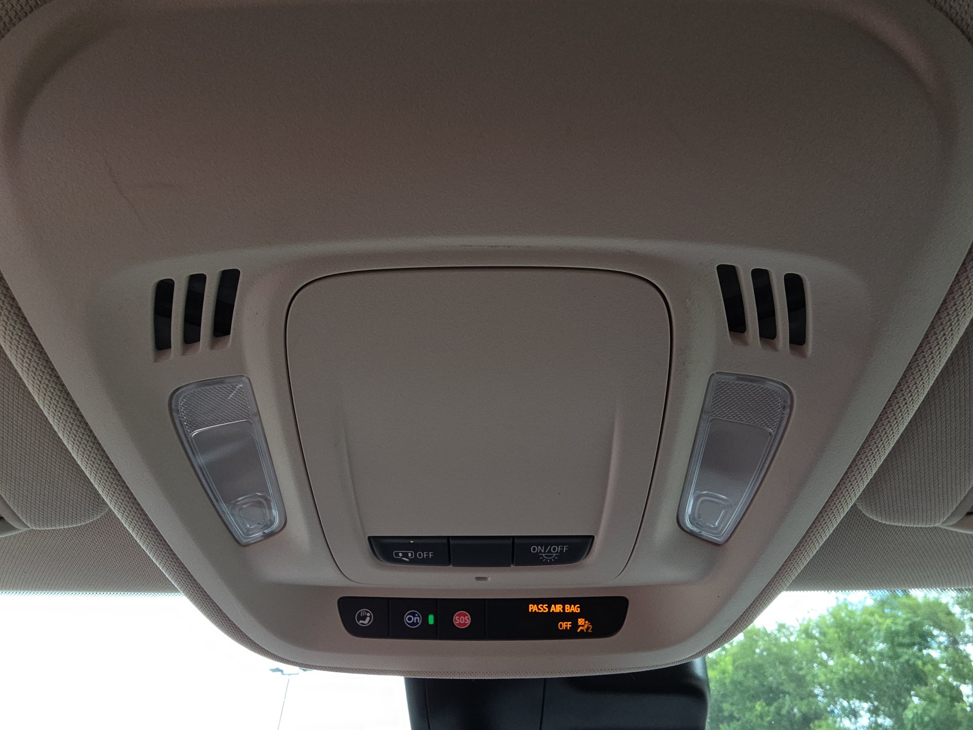 Used 2022 Buick Envision Preferred FWD image 24