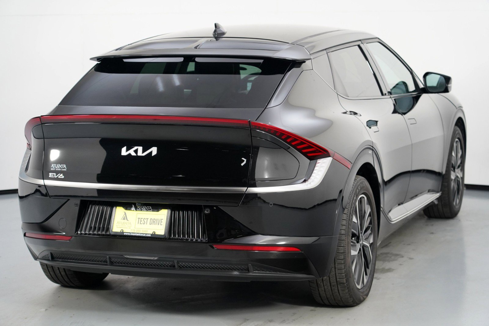 Used 2022 Kia EV6 Wind image 48