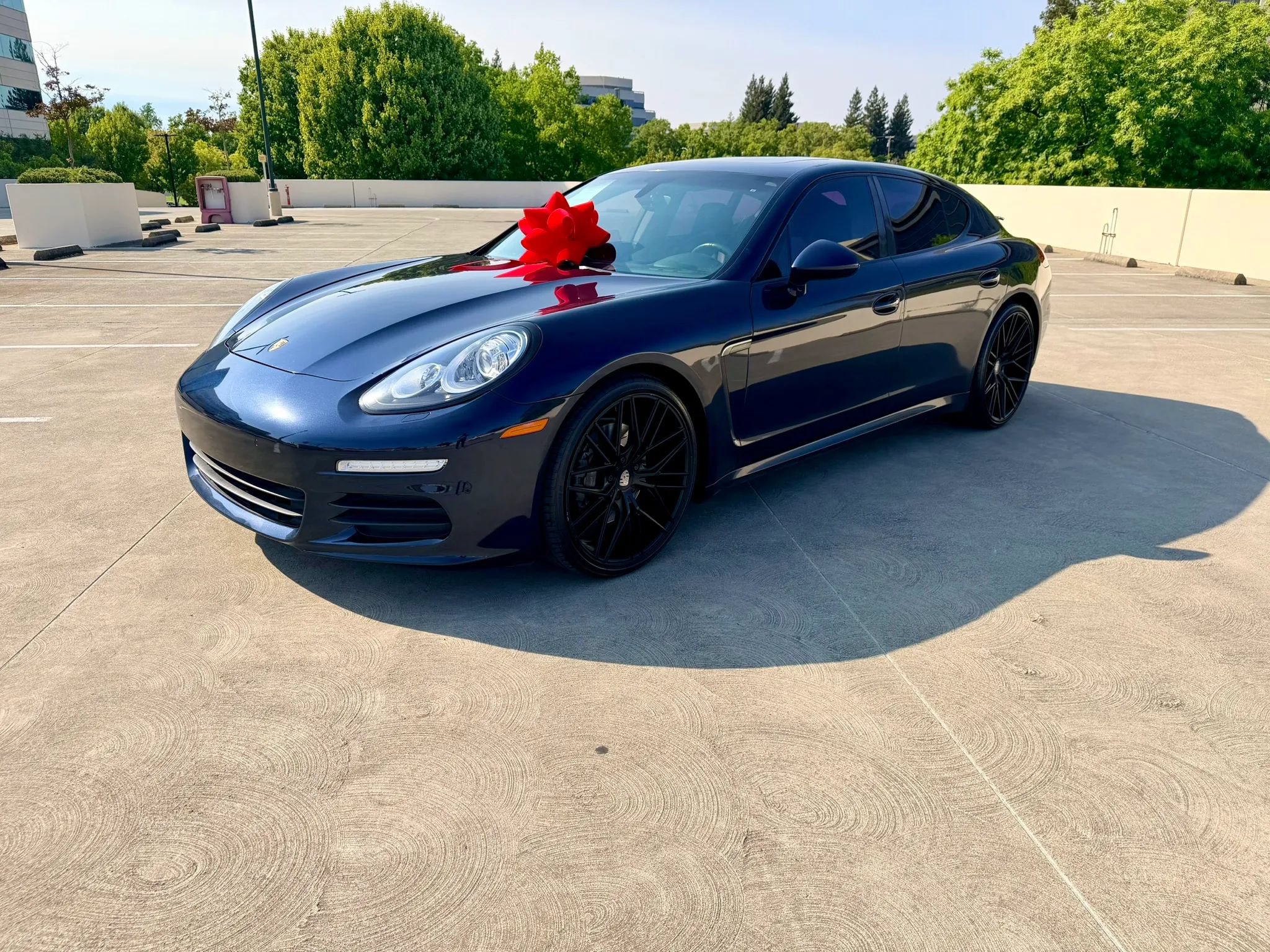 Used 2016 Porsche Panamera Edition RWD image 18