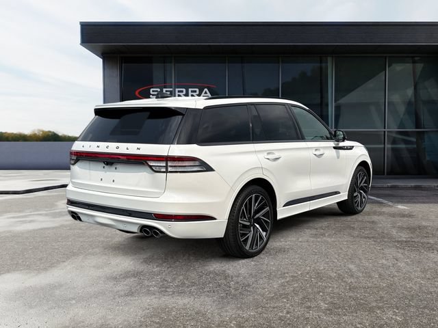 Used 2025 Lincoln Aviator Black Label w/ Jet Appearance Package AWD/4WD image 5
