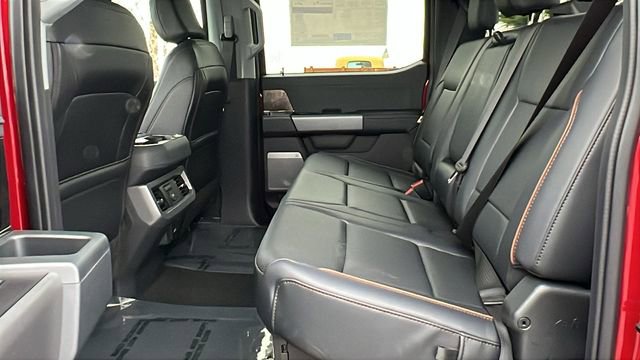 New 2026 Ford F250 Lariat w/ Black Appearance Package image 20