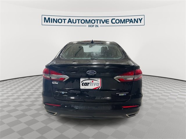 Used 2020 Ford Fusion Titanium image 7