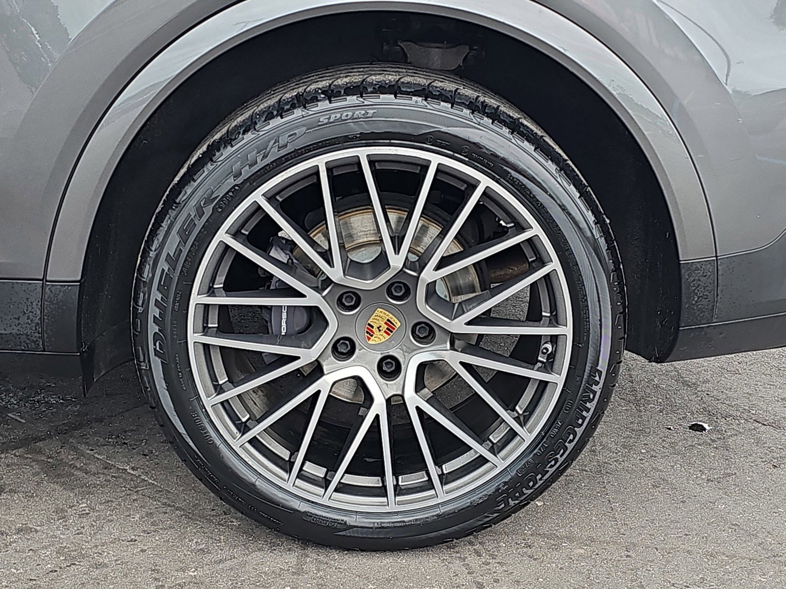 Used 2020 Porsche Cayenne AWD/4WD image 35