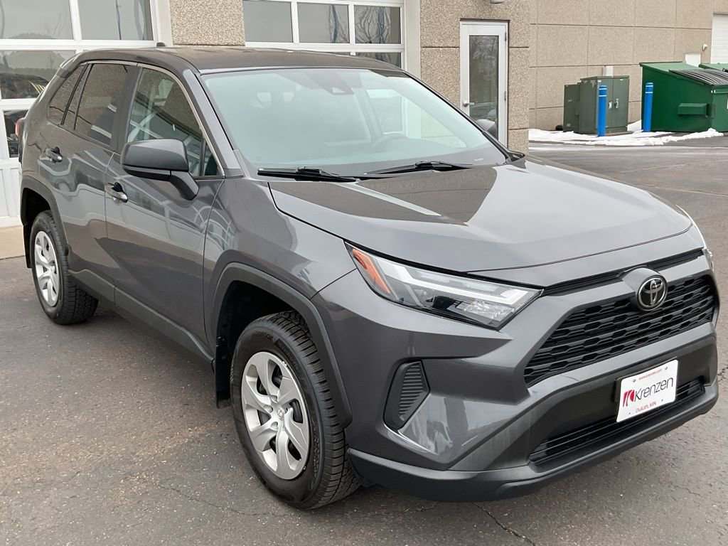 Used 2023 Toyota RAV4 LE image 3