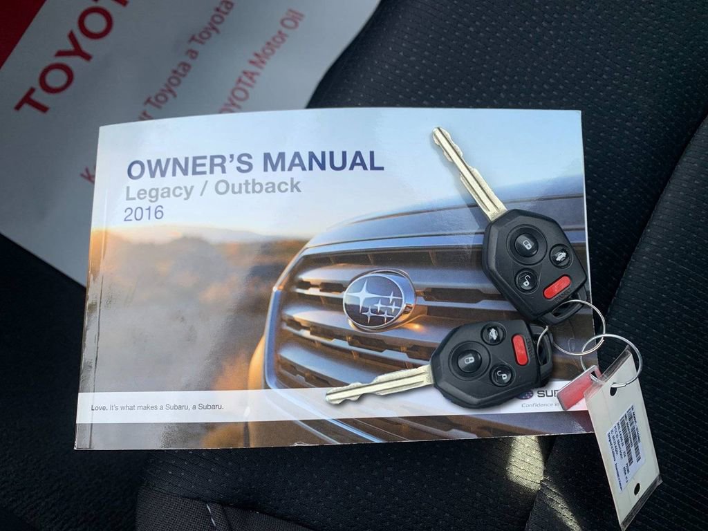 Used 2016 Subaru Legacy 2.5i Premium image 12