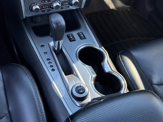 Used 2018 Nissan Pathfinder SL AWD/4WD image 17