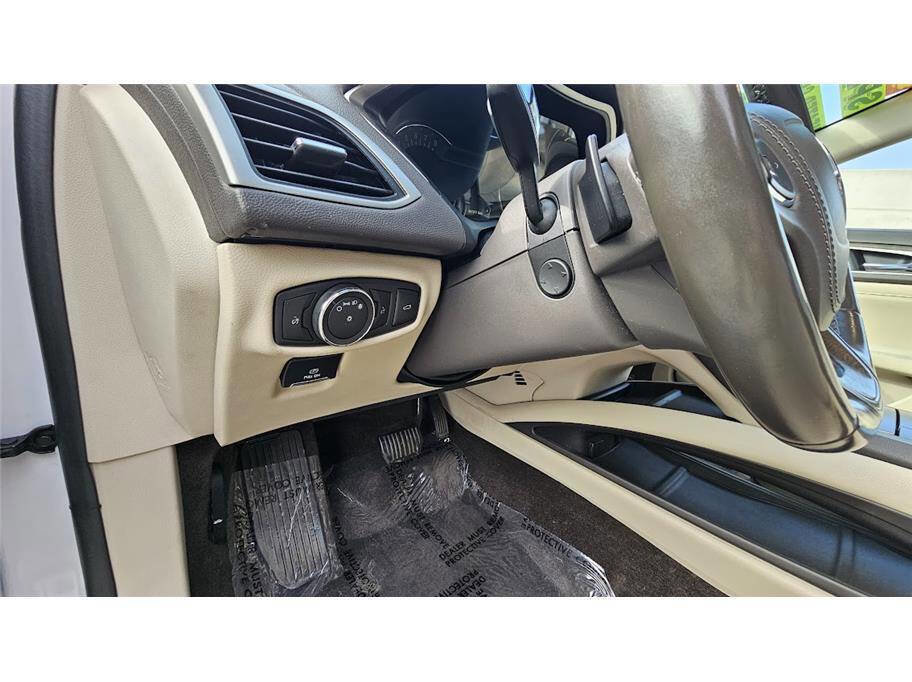 Used 2018 Lincoln MKZ Reserve image 25