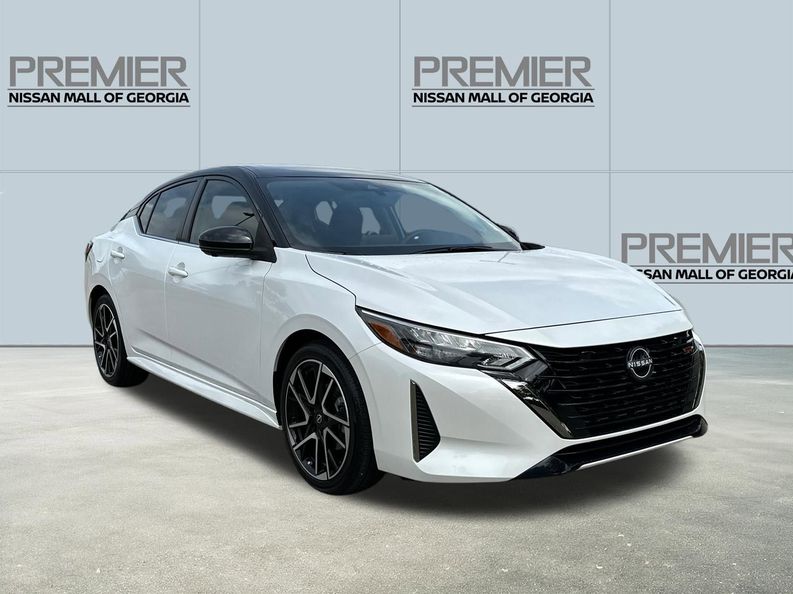 Certified 2025 Nissan Sentra SR w/ SR Premium Package FWD image 3