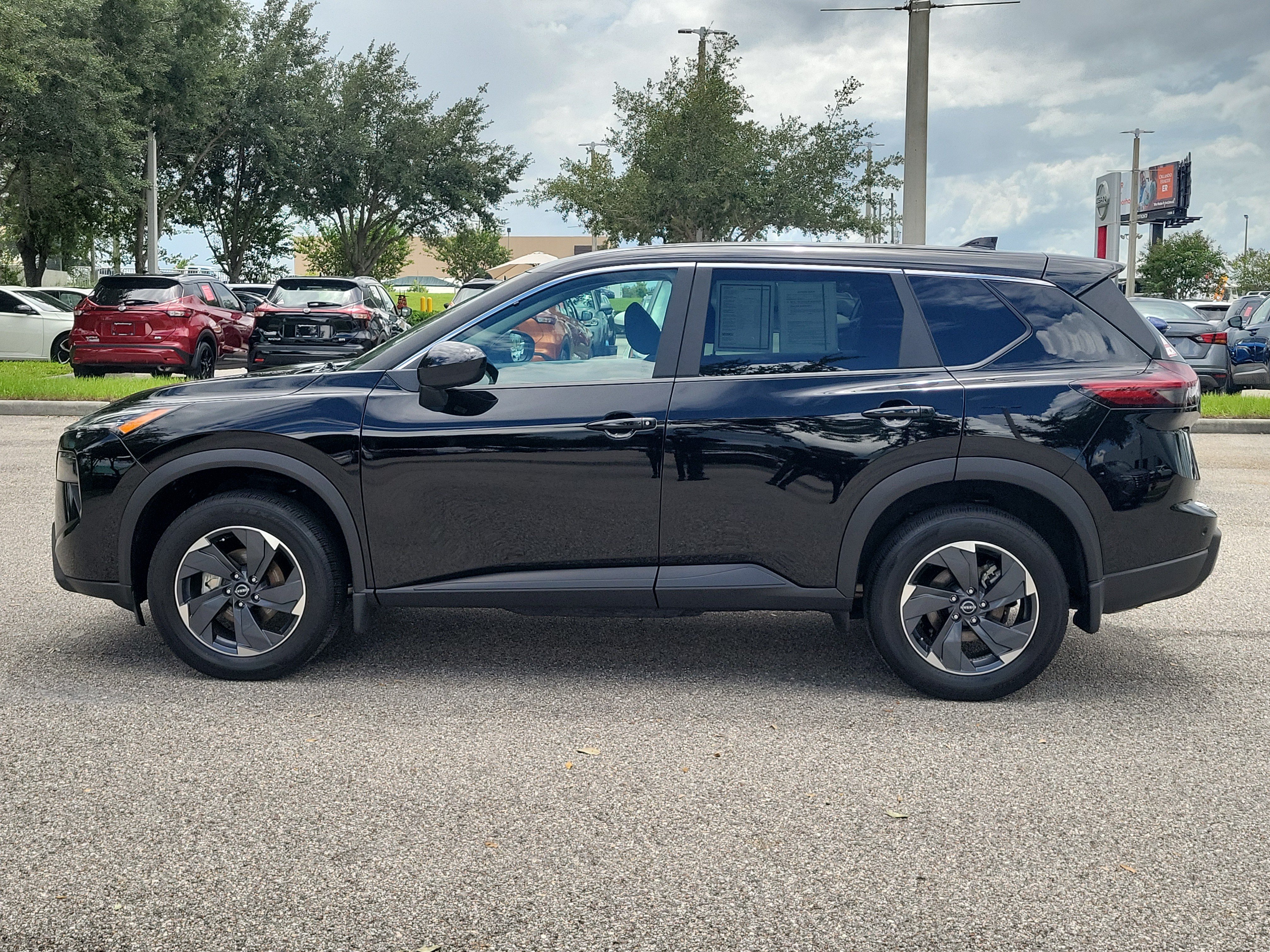 Certified 2026 Nissan Rogue SV w/ Cold Weather Package FWD image 9