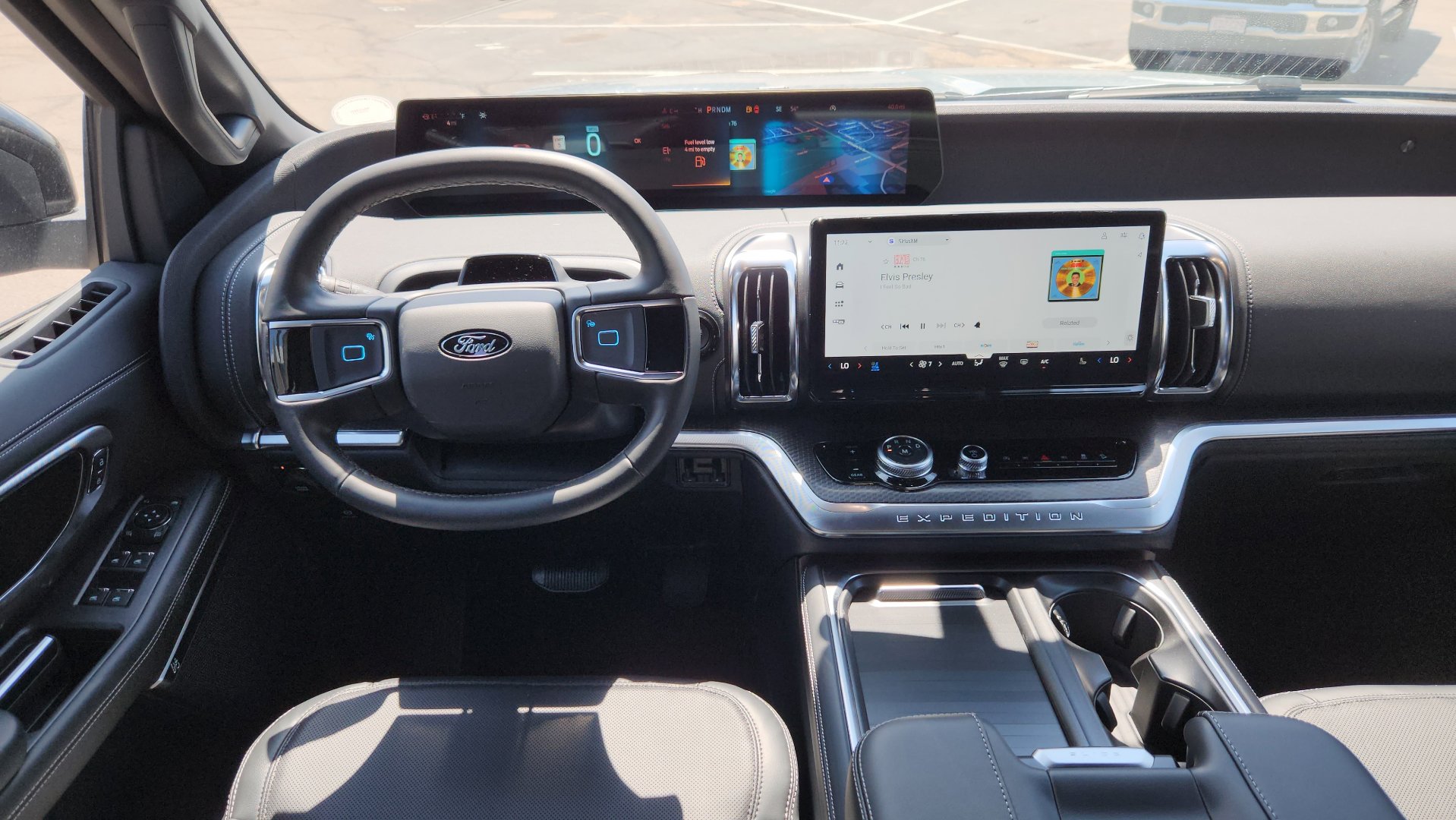 New 2026 Ford Expedition Platinum w/ Stealth Appearance Package AWD/4WD image 25