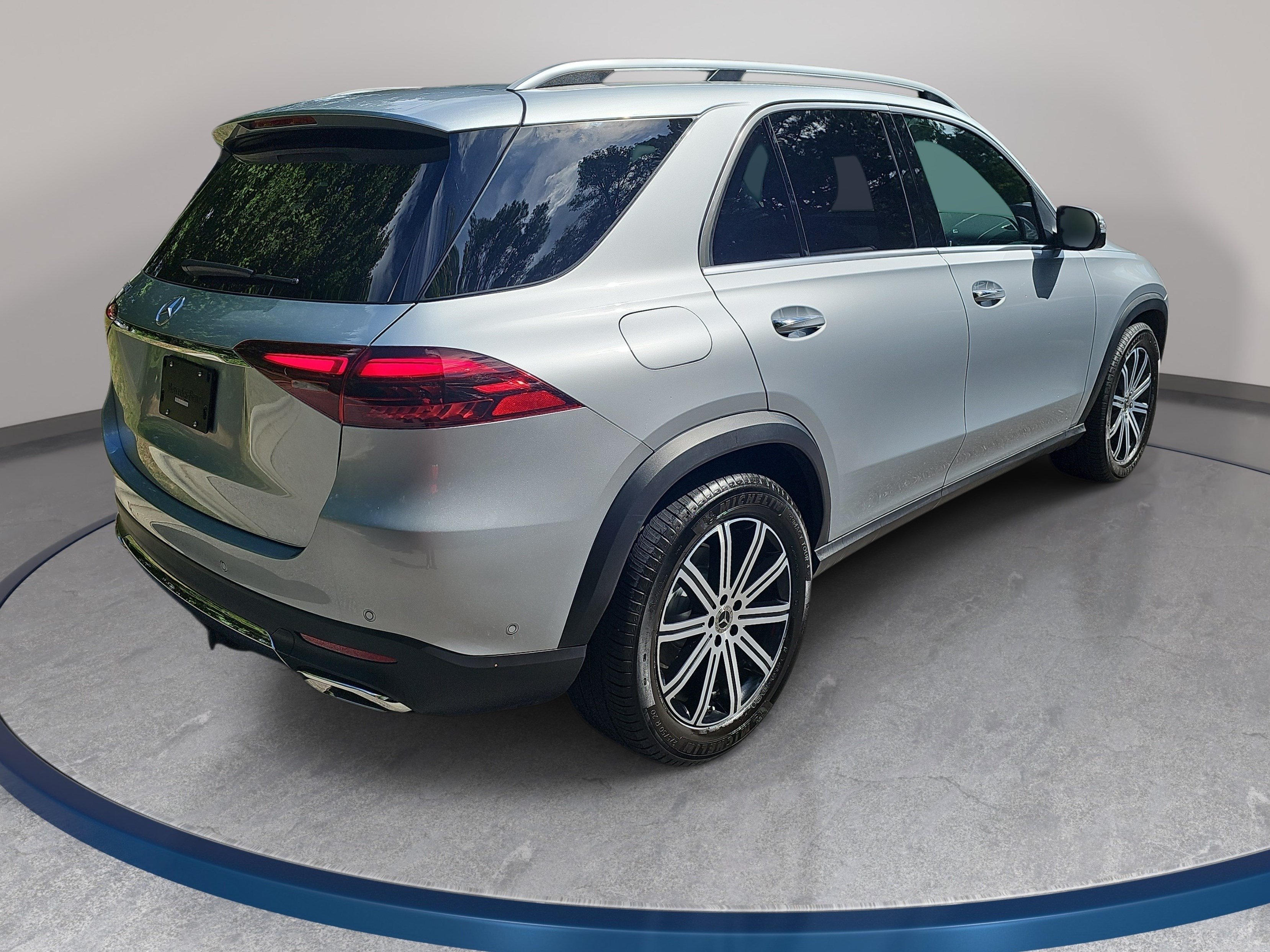 Used 2026 Mercedes-Benz GLE 350 4MATIC image 6