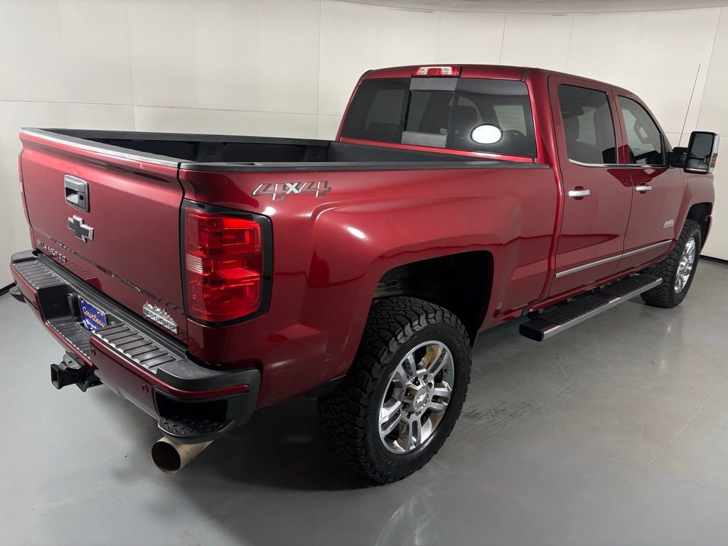 Used 2018 Chevrolet Silverado 2500 High Country w/ Duramax Plus Package image 8
